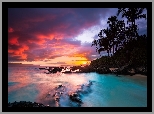 Hawaje, Wyspa Maui, Kurort Wailea, Morze, Zachód słońca, Palmy, Chmury