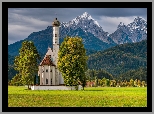 Góry, Alpy, Kościół, Eglise Saint Coloman, Drzewa, Region Allgau, Bawaria, Niemcy