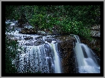 Stany Zjednoczone, Wirginia Zachodnia, Park Stanowy Blackwater Falls, Wodospad, Blackwater Falls, Kaskada, Skały, Drzewa, Roślinność