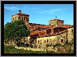 Kościół, Klasztor, Drzewa, Trawa, Santillana del Mar