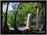 Wodospad Haew Suwat, Park Narodowy Khau Yai, Omszałe, Kamienie, Drzewa, Tajlandia